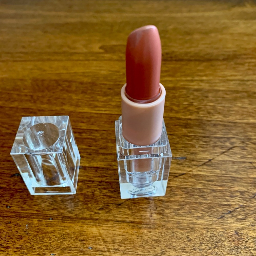 KKW Beauty Enchanting  Lipstick - Picture 2 of 5